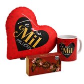 Caneca e Almofada Te Amo Mil Milhões e Bombom Giuliana Flores - 3 und