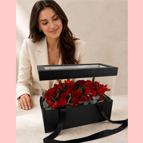 Mix de Flores no Cachepô Preto - Vitrine Floral