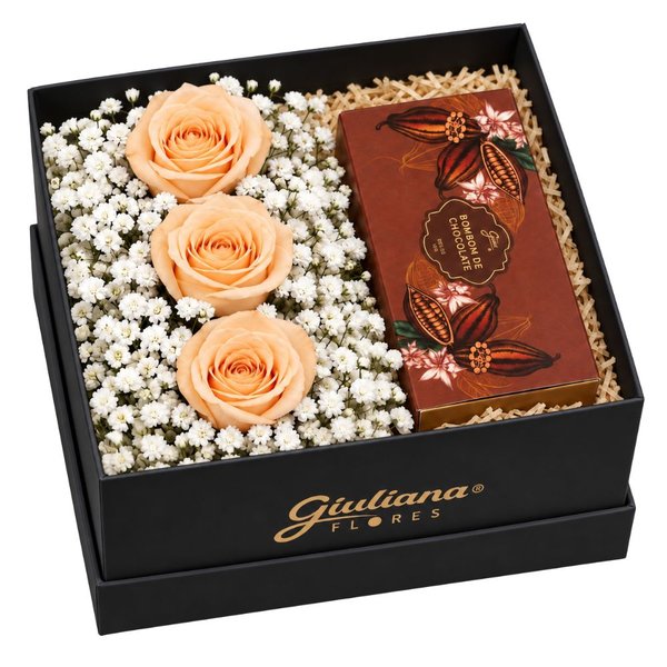 Caixa Presente Preta de Rosas e Bombom Giuliana Flores 3 und