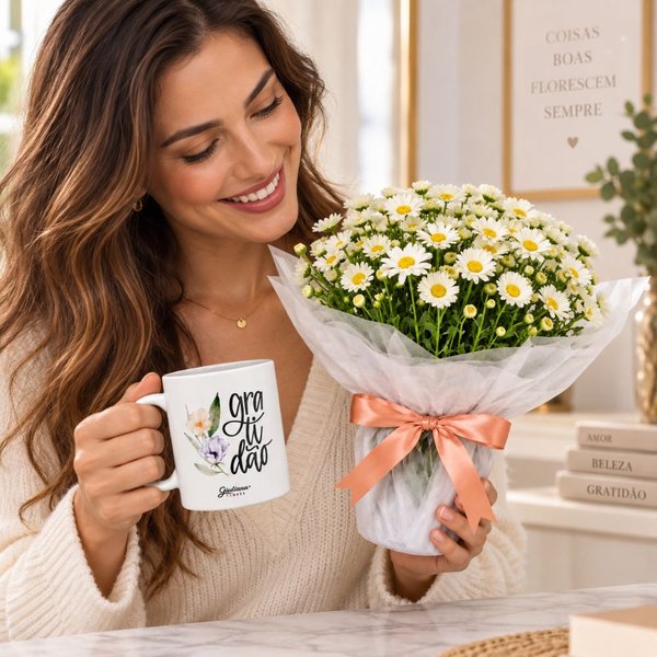 Margaridinhas Brancas e Caneca Gratidão - Giuliana Flores