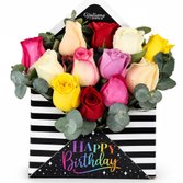 Rosas Coloridas no Envelope Happy Birthday