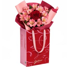 Imagem de Buquê de Astromélias Cor de Rosa e Rosa Vermelha - Bag Love
