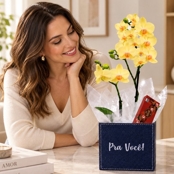 Mini Orquídea Rara Amarela no Box Pra Você e Bombom 3 Und Giuliana Flores