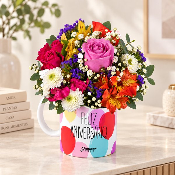 Mix de Flores Colorido na Caneca Feliz Aniversário Giuliana Flores