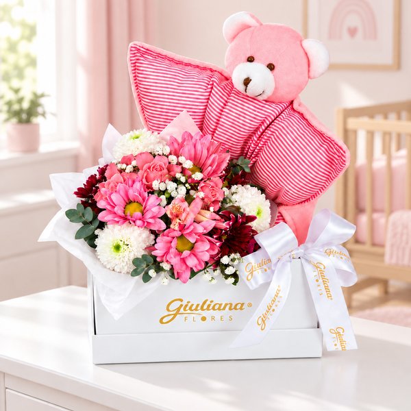 Kit Maternidade com Buquê Mix de Flores - Abraço de Menina