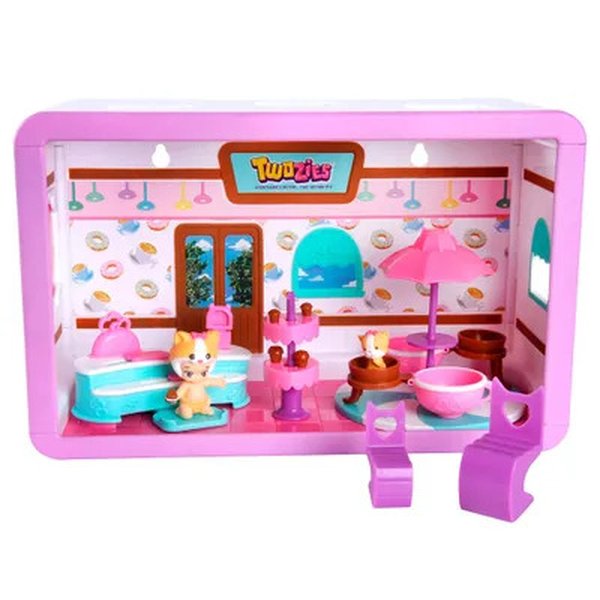 Twozies Mini Boneca, Pet E Cenário Café Divertido - DTC