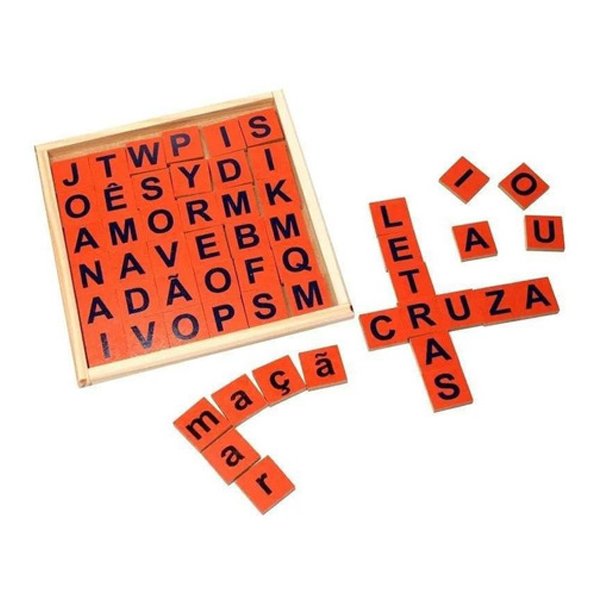 Brinquedo Educativo Palavras Cruzadas Em Madeira - Carimbras