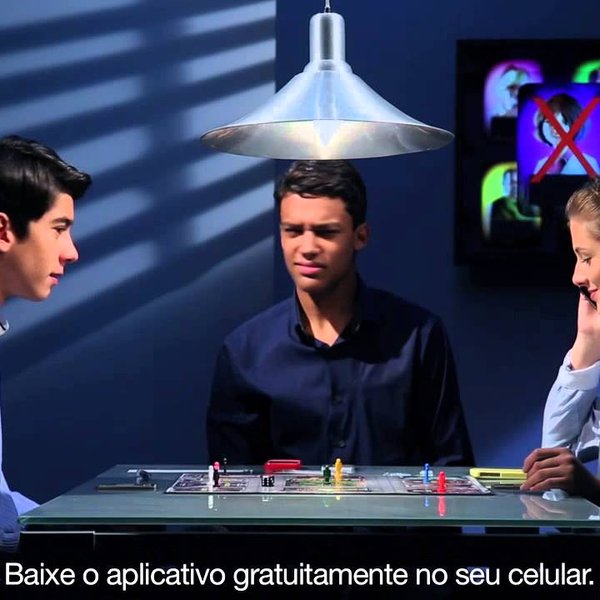 Jogo Detetive Com Aplicativo - Estrela