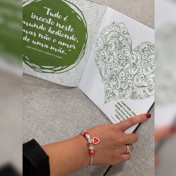 Livro com Pulseira Amor - Gotas de Reflexão