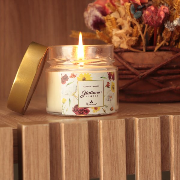 Vela Aromática 140g - Linha Encontro Floral Giuliana Flores