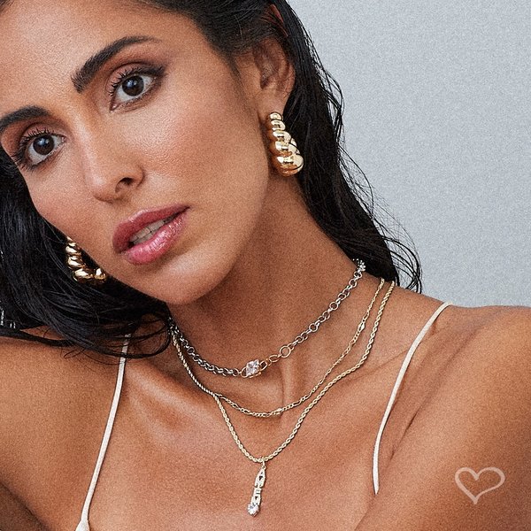 COLAR JADE AMÉM ZIRCÔNIAS FOLHEADO A OURO 18K