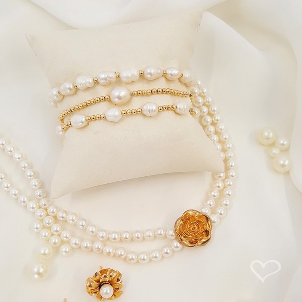 Pulseira Cris Pérolas De Água Doce Folheada A Ouro 18K