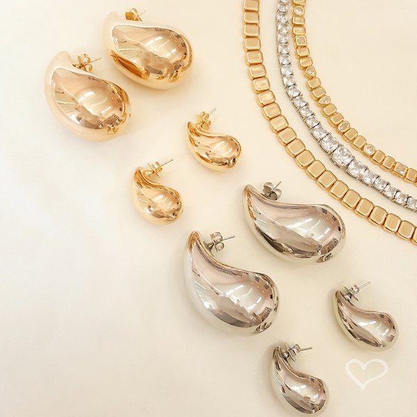 BRINCO HAILEY GOTA GRANDE FOLHEADO A OURO 18K PIUKA