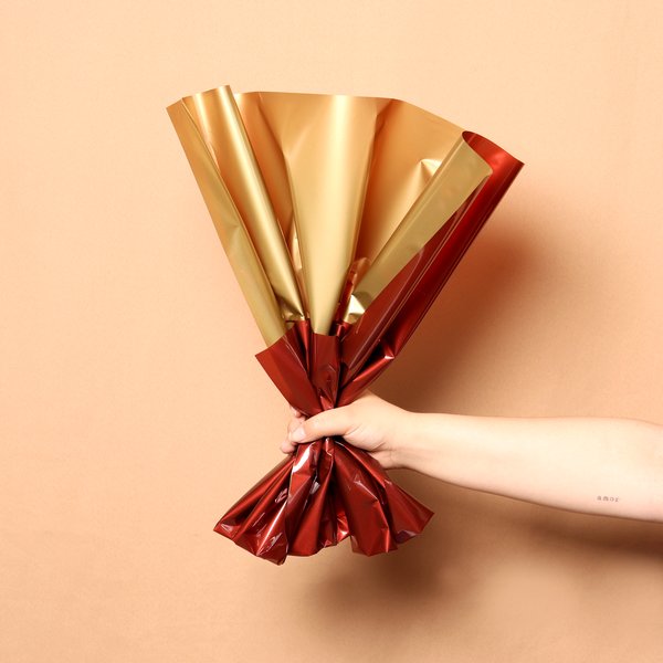 Papel Dupla Face Dourado/Vermelho Personalize 68x80cm 1 Unid