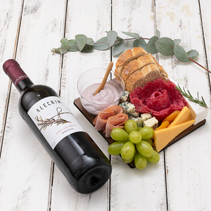 Imagem de Tábua de Queijos e Frios para 2 Pessoas com Vinho