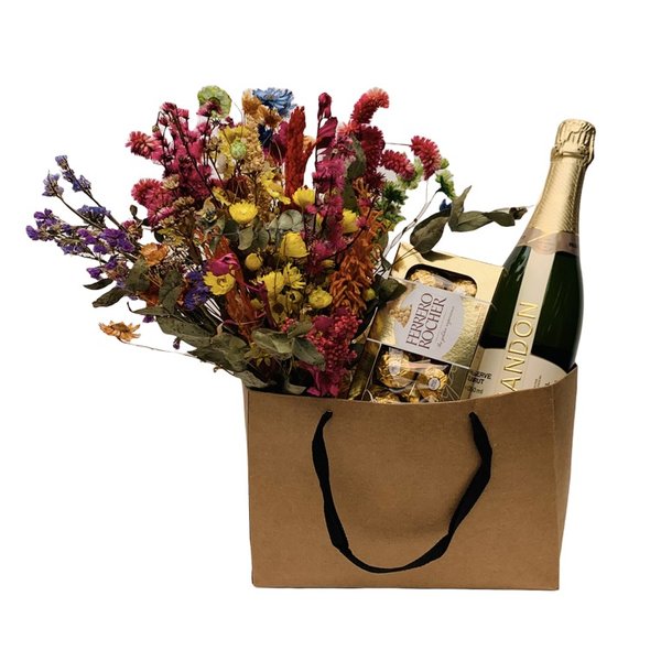Cesta Mulher Flores Secas, Chandon e Chocolate