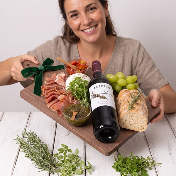 Tábua Burrata Queijo e Vinho