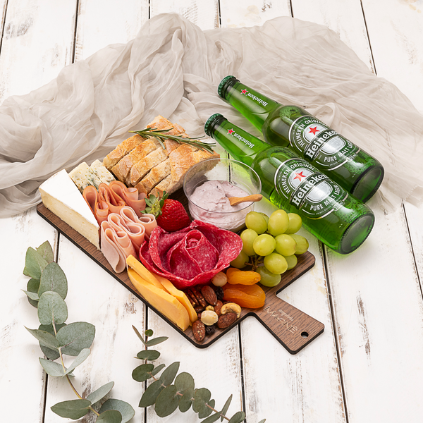 Tábua Queijos e Frios com Cerveja e Aperitivos