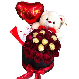 Imagem de Box De Luxo Rosas e Ferrero 