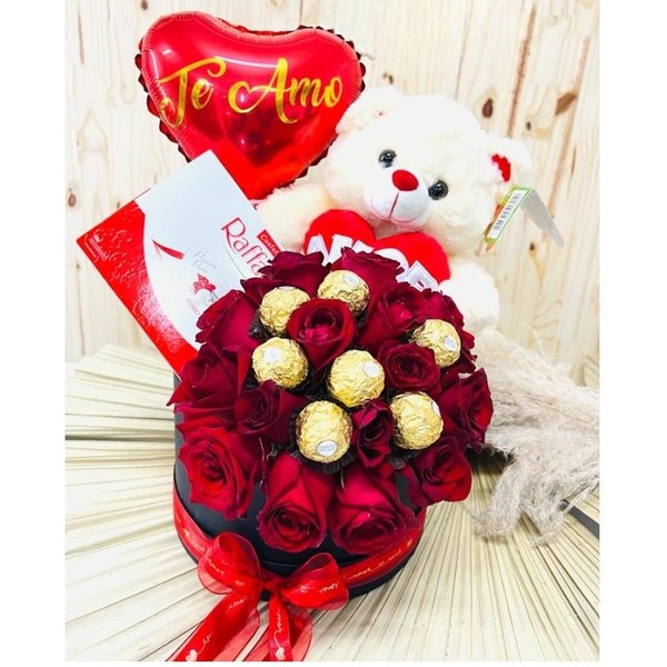 Box De Luxo Rosas e Ferrero 