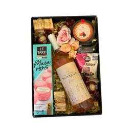 Imagem de Cesta de Presente Com Vinho Suave Lovely Gift