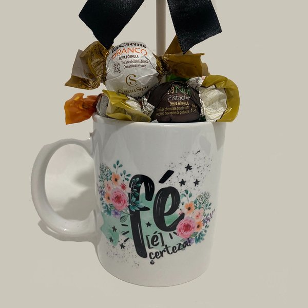 Caneca de bombons e Balão Carinho