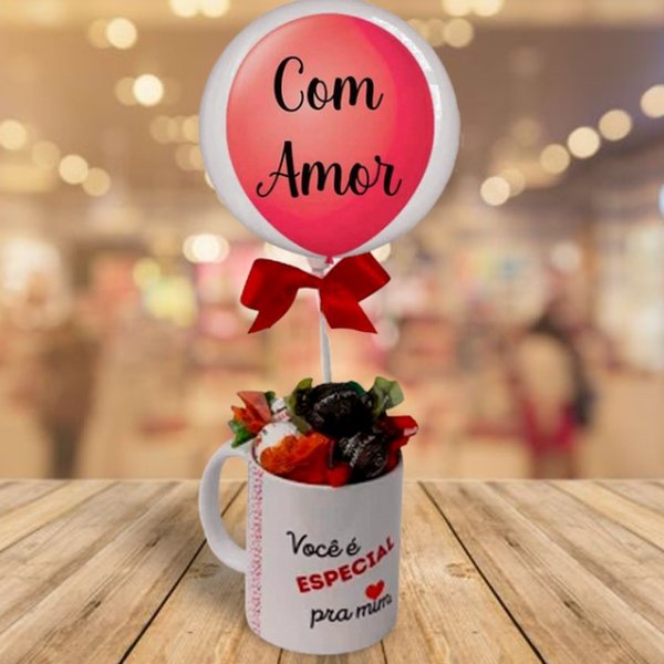 Caneca de bombons e Balão Com Amor