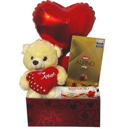 Imagem de Cesta Amorosa com Urso e Chocolate  