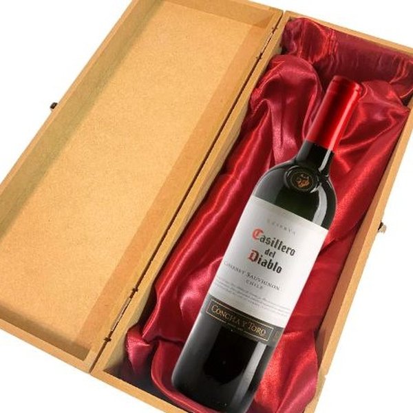 Vinho Vinho Casillero Del Diablo e Caixa de Madeira