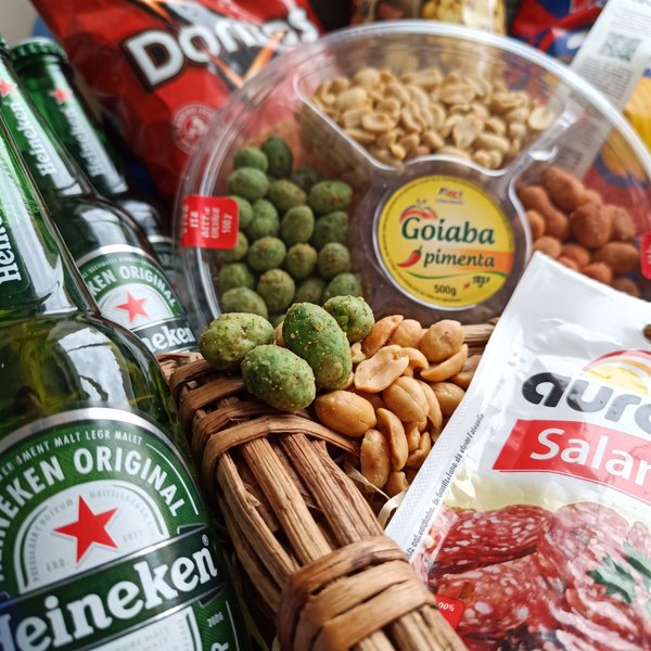 Cesta de Cerveja Heineken Explosão de Felicidade