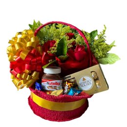 Imagem de Cesta Especial com Chocolates e Rosa Vermelha