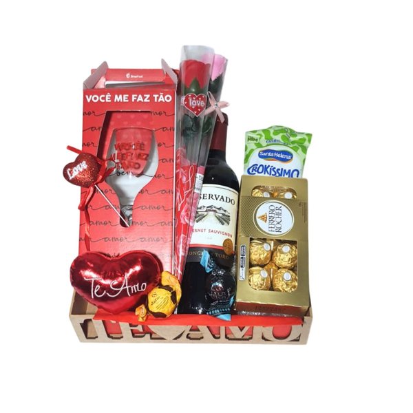Cesta Gourmet Namorados Te Amo para alguém Especial