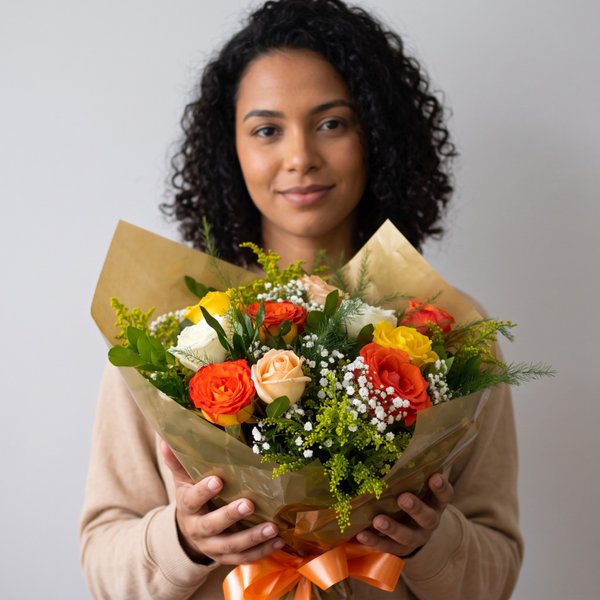 Buquê Rosas Tropicais.