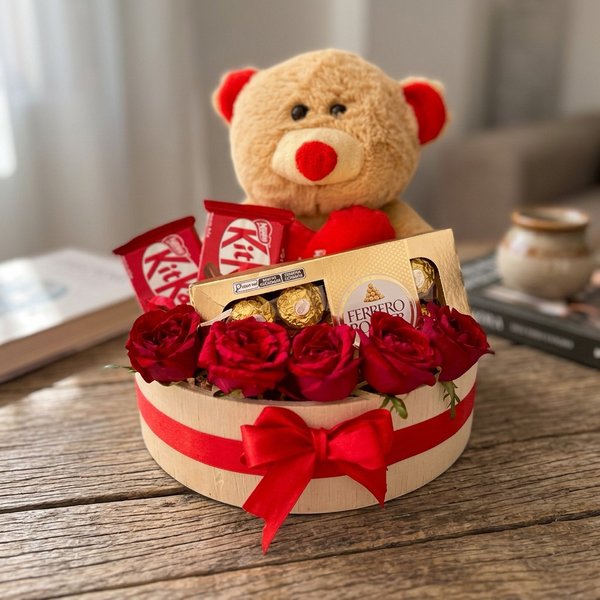 Cesta Amor e Encanto.