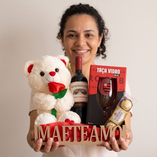 Cesta Mãe Te Amo com Taça Flamengo e Urso com Flor
