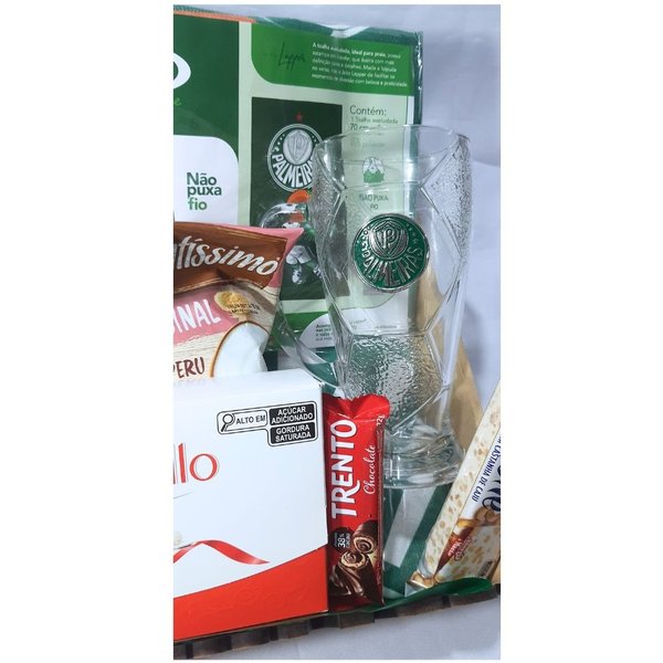 Cesta Palmeiras Dia dos Pais Com Caneca Toalha Cerveja