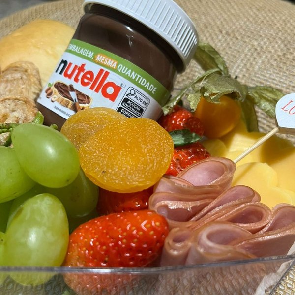 Cesta de café da Manhã Coração de Sabores