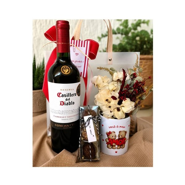 Box Comemore Vinho Chocolate e Caneca