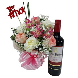 Imagem de Arranjo Delicadeza de Rosas com Vinho