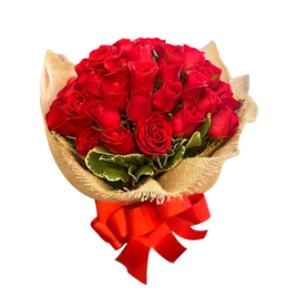 Imagem de Buquê com 48 Rosas Vermelhas