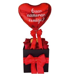 Imagem de Box Com Flores Vermelhas e Chocolate Ferrero Rocher