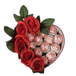 Imagem de Box Coração Com Flores Vermelhas e Bombons