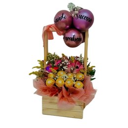 Imagem de Caixote de Flores e Chocolate