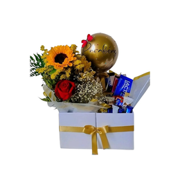 Imagem de Box Parabéns com Flores e Chocolate