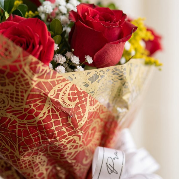 Buquê Surpreenda com Flores 