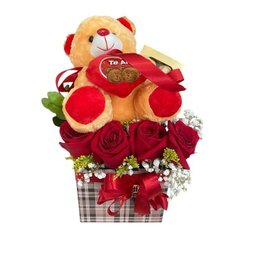 Imagem de mimo especial de rosas e urso