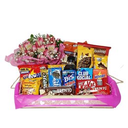 Imagem de Bandeja Grande Café Com Astromélias e Chocolates