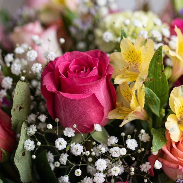 Buquê 'Jardim' - Mix de Flores Grande