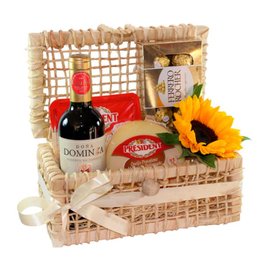 Imagem de Cesta De Vinho, Queijo e Chocolate