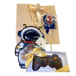 Imagem de Kit Diversão Colorida Lu Chocolates